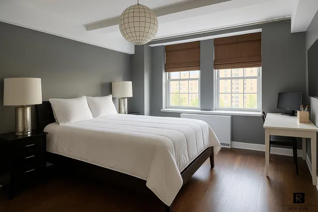 $950,000 | 410 West 24th Street, Unit 10K | Chelsea