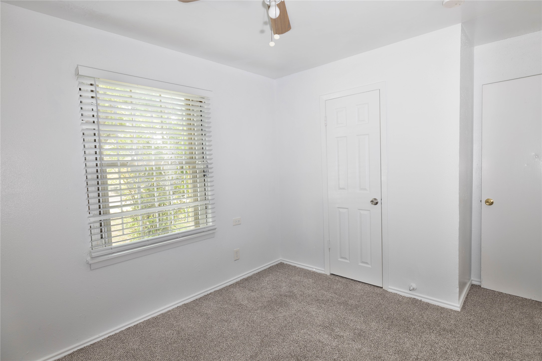 6115 Micollet Street Houston, TX 77016 - Photo 13 of 17