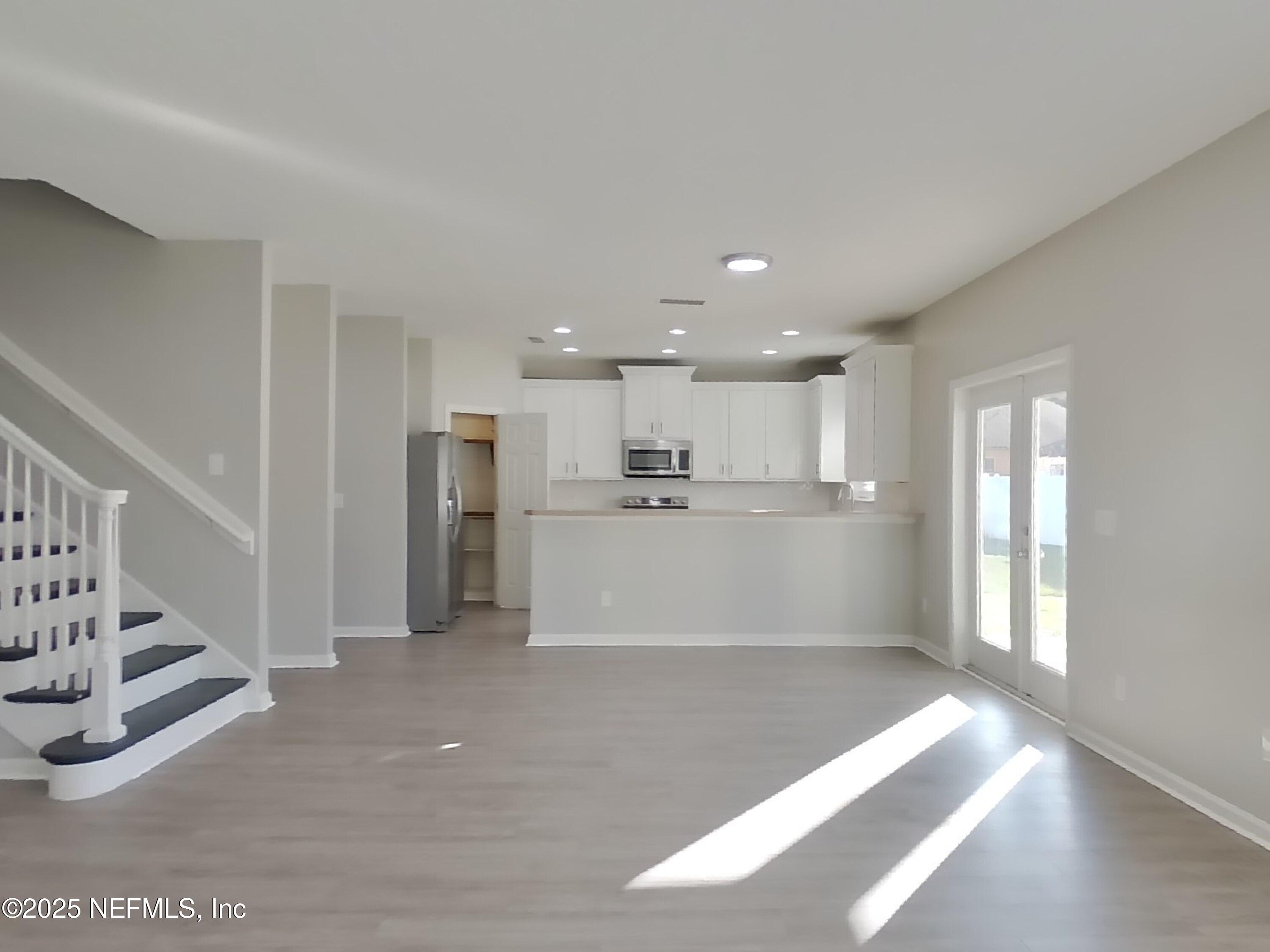 2882 Spoonbill Trail Orange Park, FL 32073 - Photo 4 of 17 3_pc_oFdkBAc4Ci_R0MVeGFu8s_other_room_m6