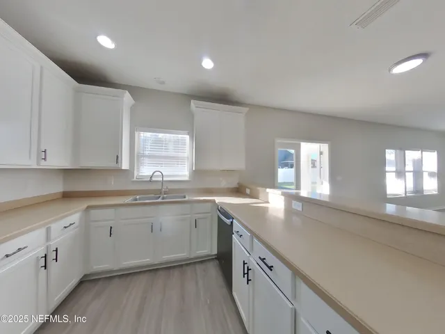 $3,049 | 2882 Spoonbill Trail, Orange Park, FL 32073