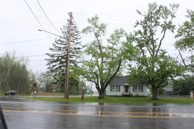 $200,000 | 7802 Henry Clay Boulevard, Clay, NY 13090