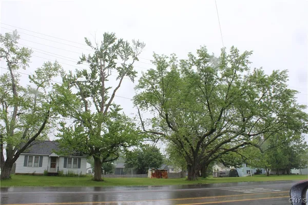 $150,000 | 7802 Henry Clay Boulevard, Liverpool, NY 13090