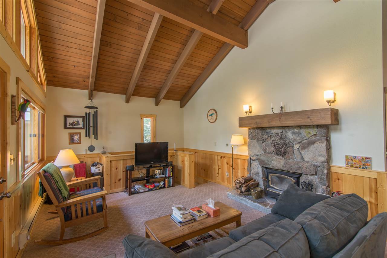 10237 Washoe Road Truckee, CA 96161 - Photo 3 of 14 Gallery Image 3