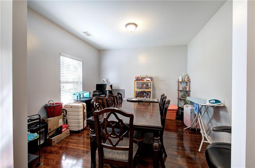40 Ponders Road Cartersville, GA 30121 - Photo 6 of 30 a view of a workspace with furniture and a livingroom