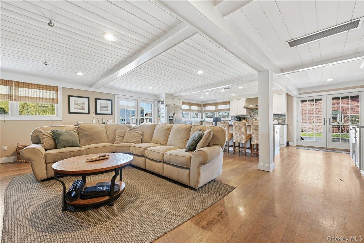 114 Araca Road Babylon, NY 11702 - Photo 17 of 50