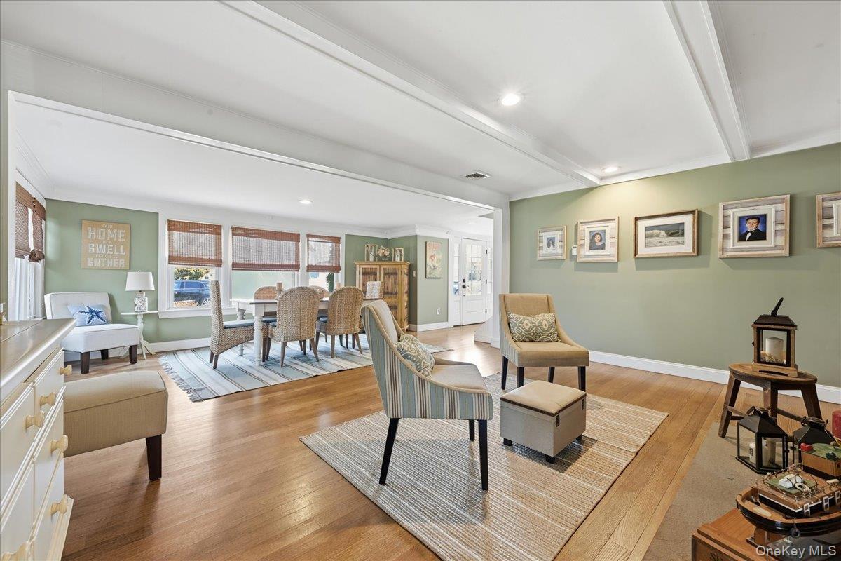 114 Araca Road Babylon, NY 11702 - Photo 10 of 50