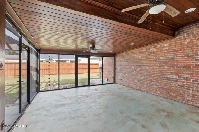 $415,000 | 108 Millcrest Drive, Lafayette, LA 70508