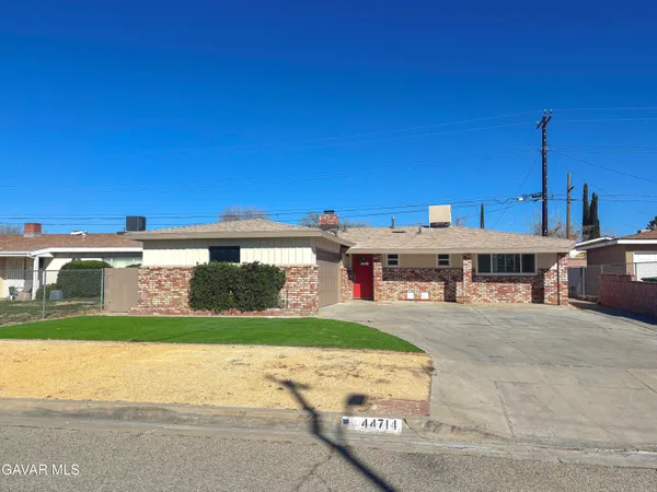 $417,000 | 44714 2nd Street East, Lancaster, CA 93535
