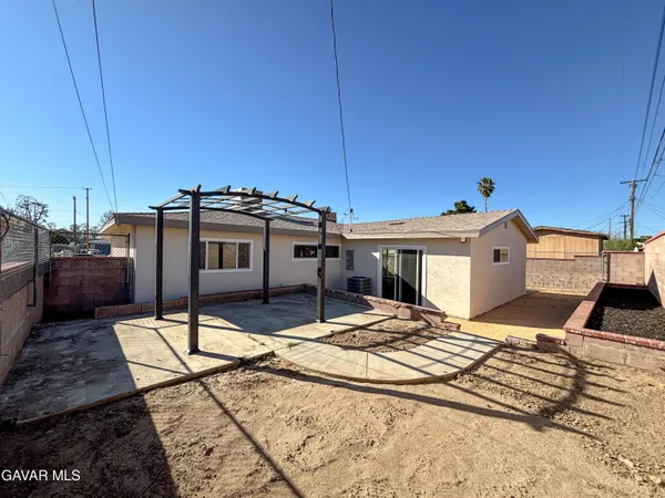 $417,000 | 44714 2nd Street East, Lancaster, CA 93535