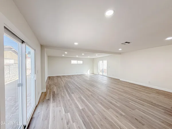$417,000 | 44714 2nd Street East, Lancaster, CA 93535