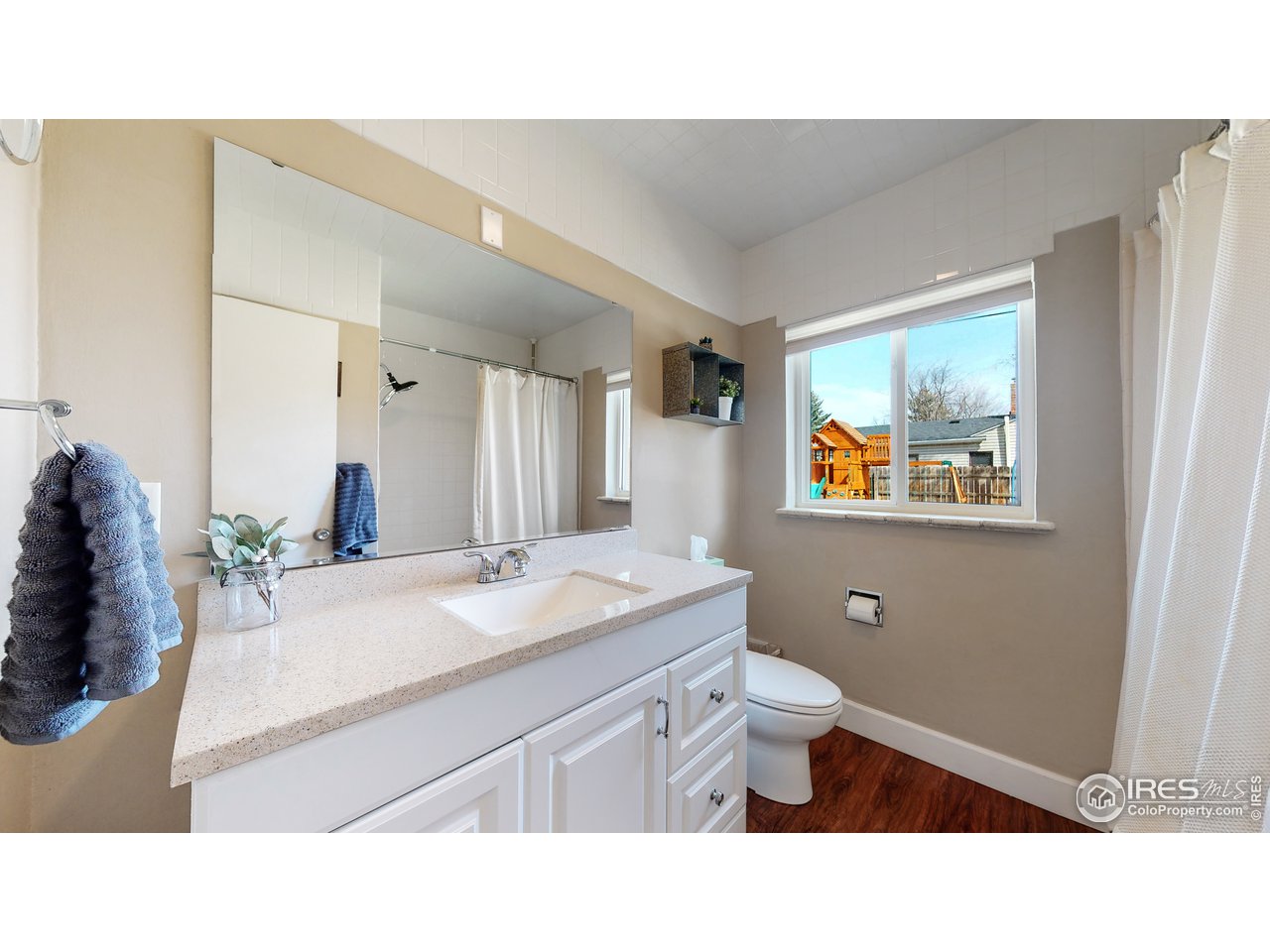 232 East Prospect Road Fort Collins, CO 80524 - Photo 18 of 40 Upstairs bath