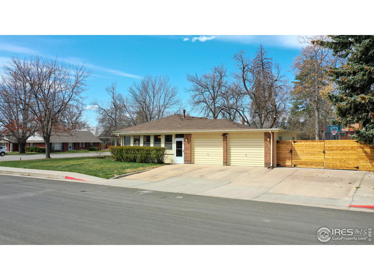 232 East Prospect Road Fort Collins, CO 80524 - Photo 37 of 40 Side entrance, tons of parking!