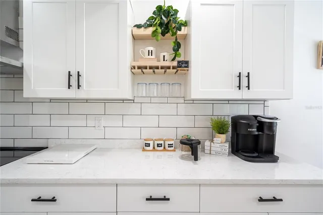 $3,995 | 7354 Biltmore Drive, Sarasota, FL 34231