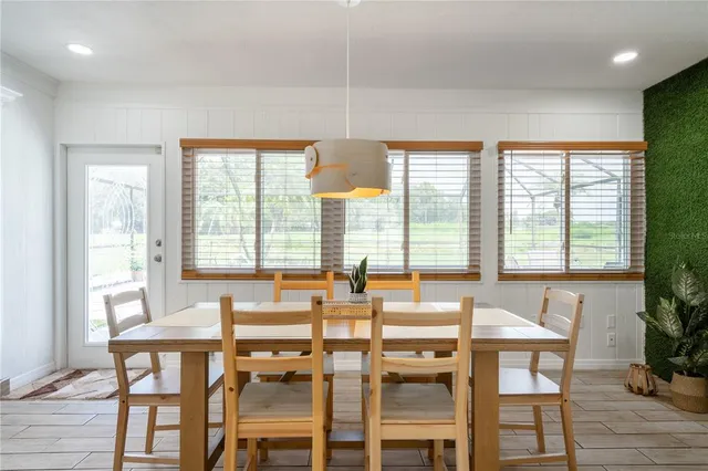 $3,995 | 7354 Biltmore Drive, Sarasota, FL 34231