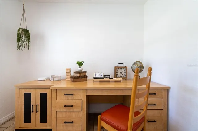 $3,995 | 7354 Biltmore Drive, Sarasota, FL 34231