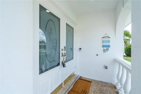 $3,800 | 7354 Biltmore Drive, Sarasota, FL 34231