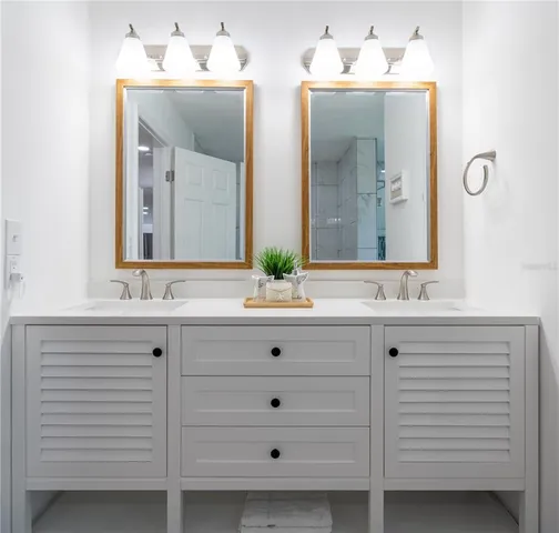 $3,995 | 7354 Biltmore Drive, Sarasota, FL 34231