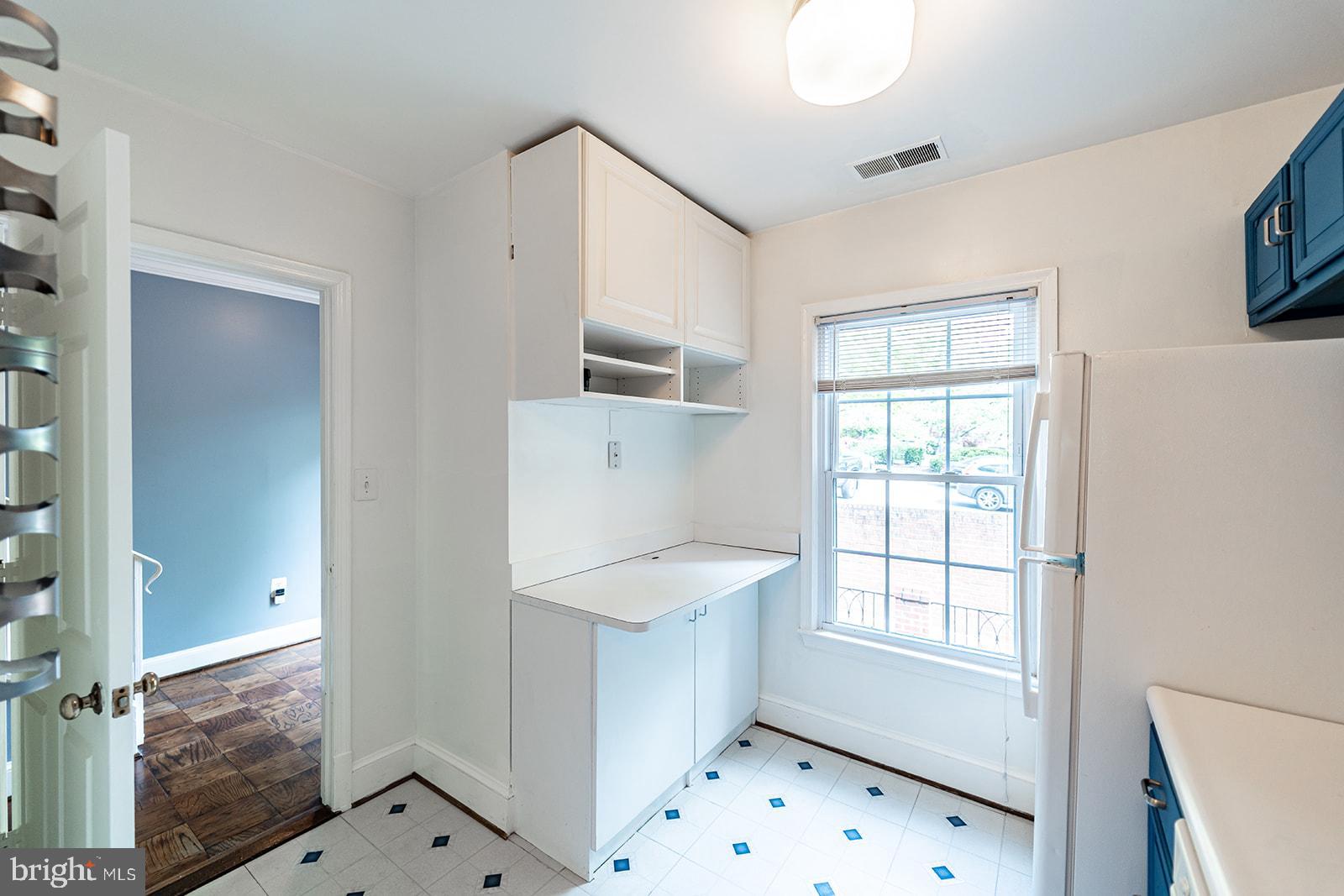 3237 Sutton Place Northwest, Unit A Washington, DC 20016 - Photo 25 of 54 Kitchen with view of foyer.