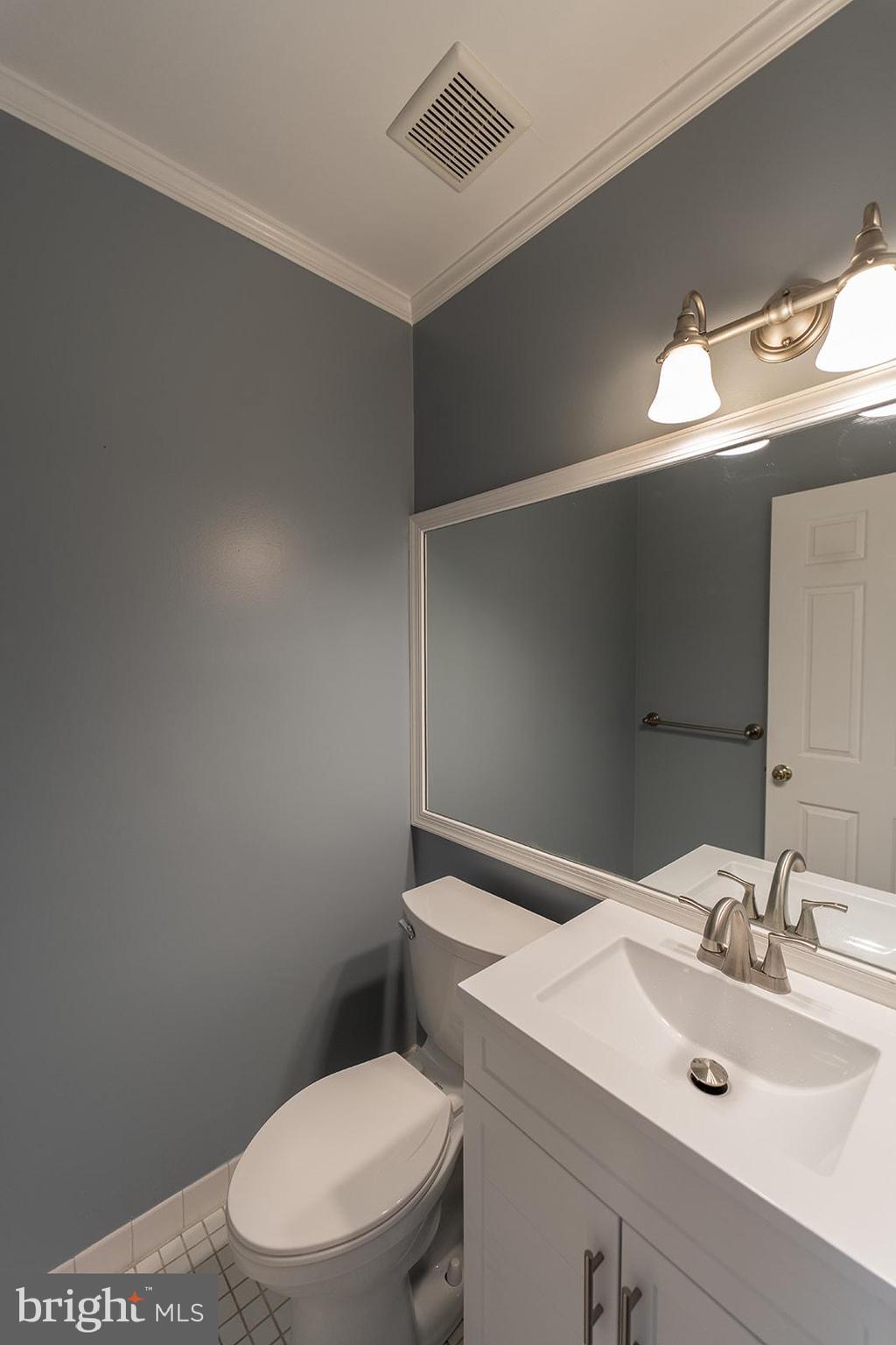 3237 Sutton Place Northwest, Unit A Washington, DC 20016 - Photo 8 of 54 Half Bath continued.