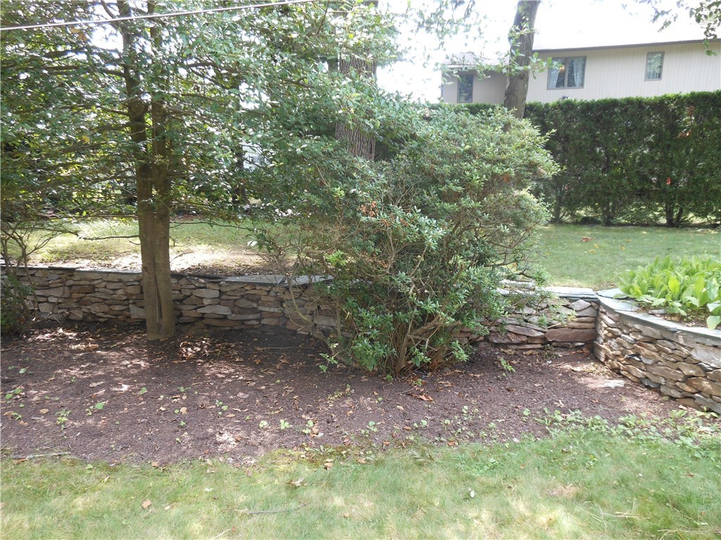 80 Glen Ridge Road Cranston, RI 02920 - Photo 31 of 32