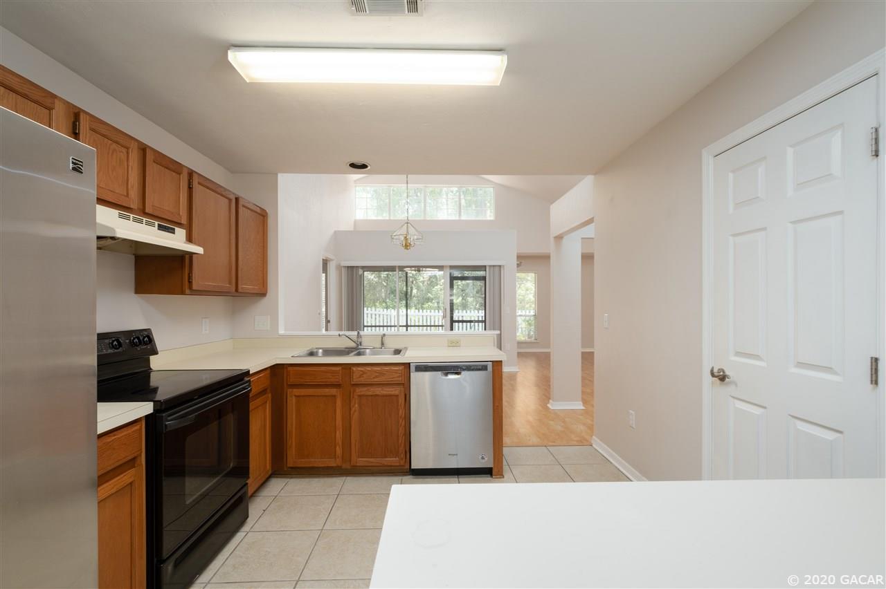 5108 Southwest 94th Street Gainesville, FL 32608 - Photo 11 of 29
