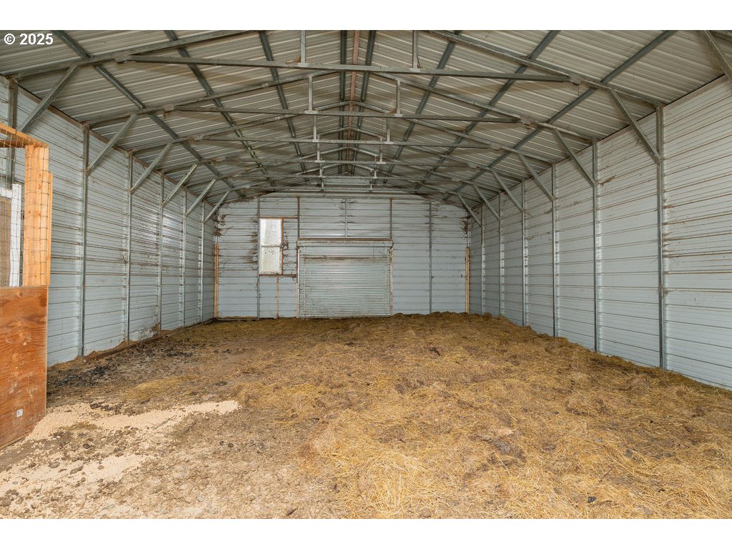 402 Northside Road Sutherlin, OR 97479 - Photo 34 of 46