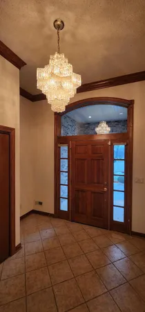 $649,900 | 8098 South Meadowcreek Court, Franklin, WI 53132