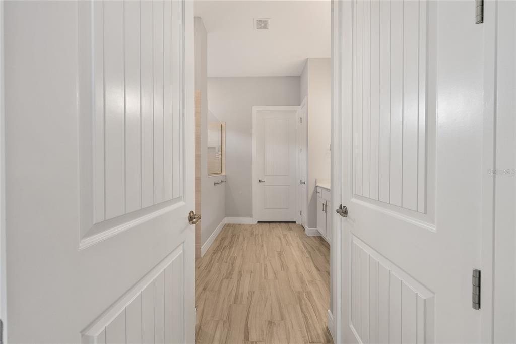 5693 Southwest 90th Court Road Ocala, FL 34481 - Photo 22 of 57 Gallery Image 22
