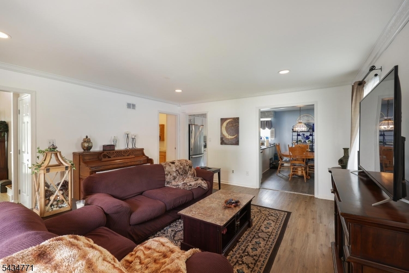 9 Lane Road Hillsborough, NJ 08844 - Photo 16 of 50