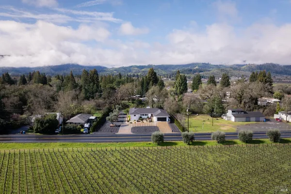 $2,195,000 | 201 Silverado Trail North, St. Helena, CA 94574