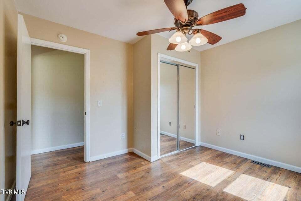 577 Pitt Road Kingsport, TN 37663 - Photo 16 of 37 20260402125317009619000000-o