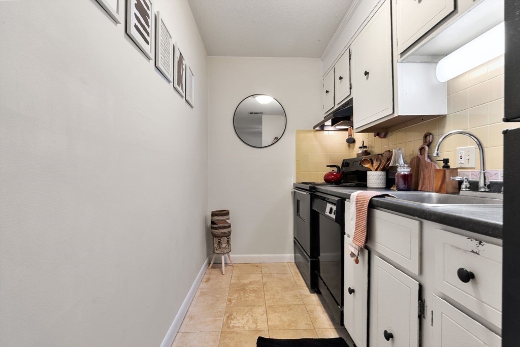 176 Maple Avenue, Unit 124 Rutland, MA 01543 - Photo 12 of 22