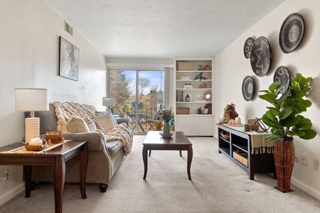 176 Maple Avenue, Unit 124 Rutland, MA 01543 - Photo 16 of 22