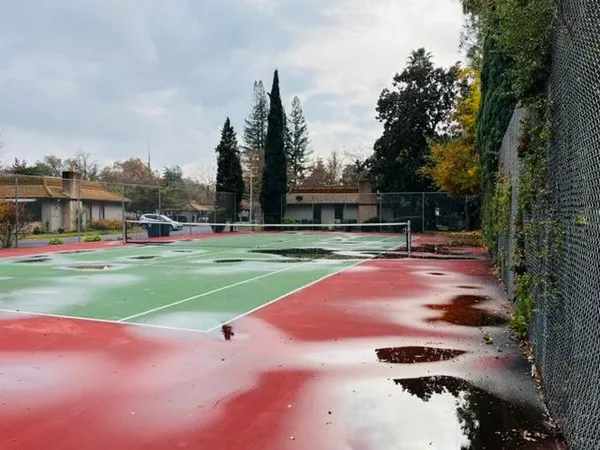 a view of a basketball court
