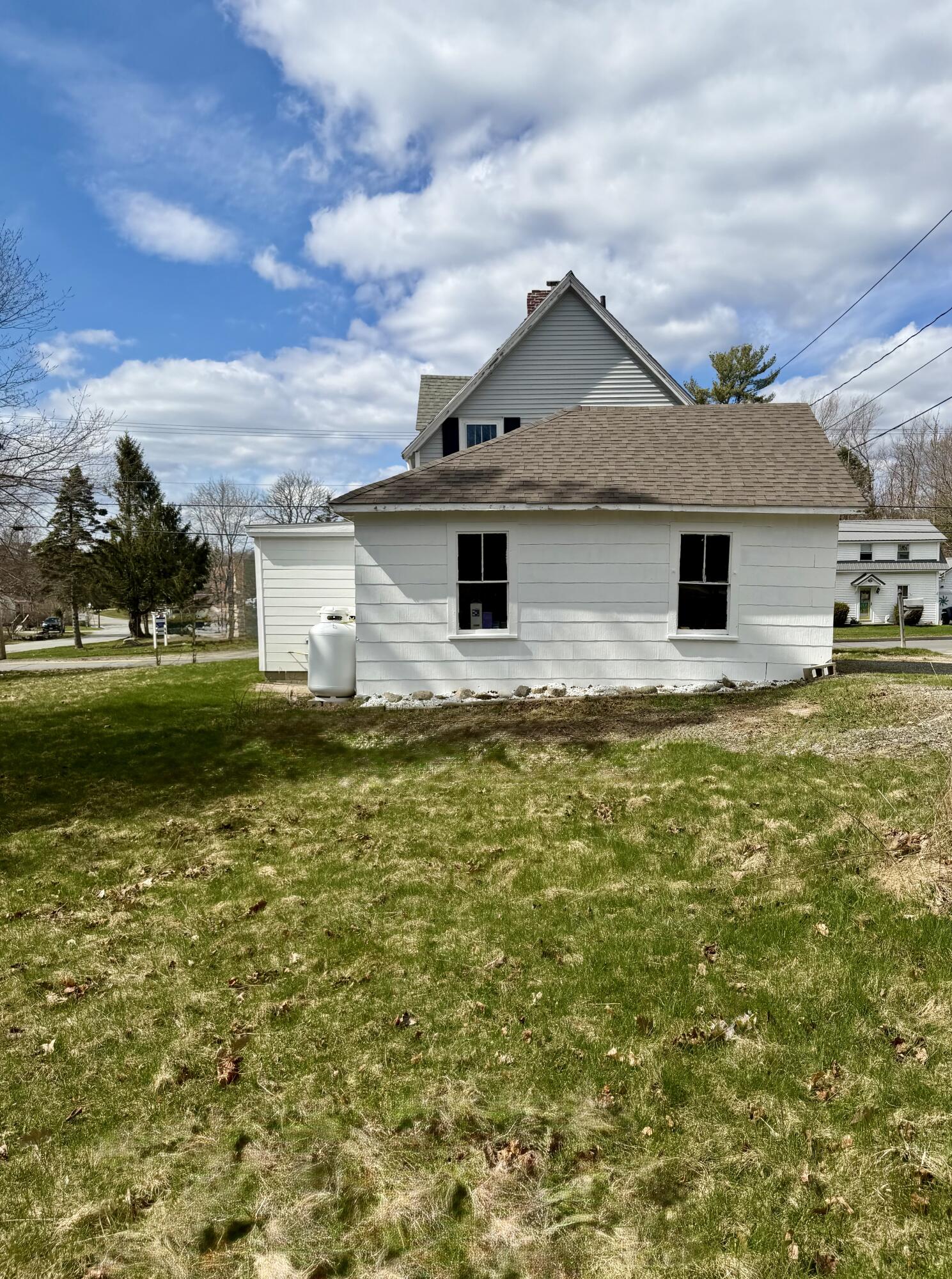 307 Main Street Ellsworth, ME 04605 - Photo 4 of 26