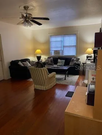$264,900 | 10805 Southeast 102nd Place, Ocala, FL 34472