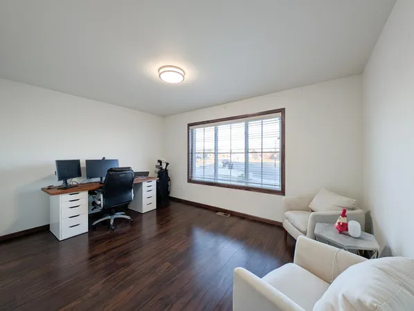 $515,000 | 3760 Merrifield Drive South, Fargo, ND 58104