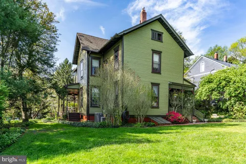 $1,789,000 | 3911 Prospect Street, Kensington, MD 20895