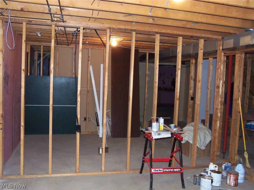25079 Quaker Church Road East Rochester, OH 44625 - Photo 10 of 20 Gallery Image 10
