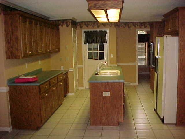 223 Carson Road Easley, SC 29642 - Photo 11 of 22 Gallery Image 11