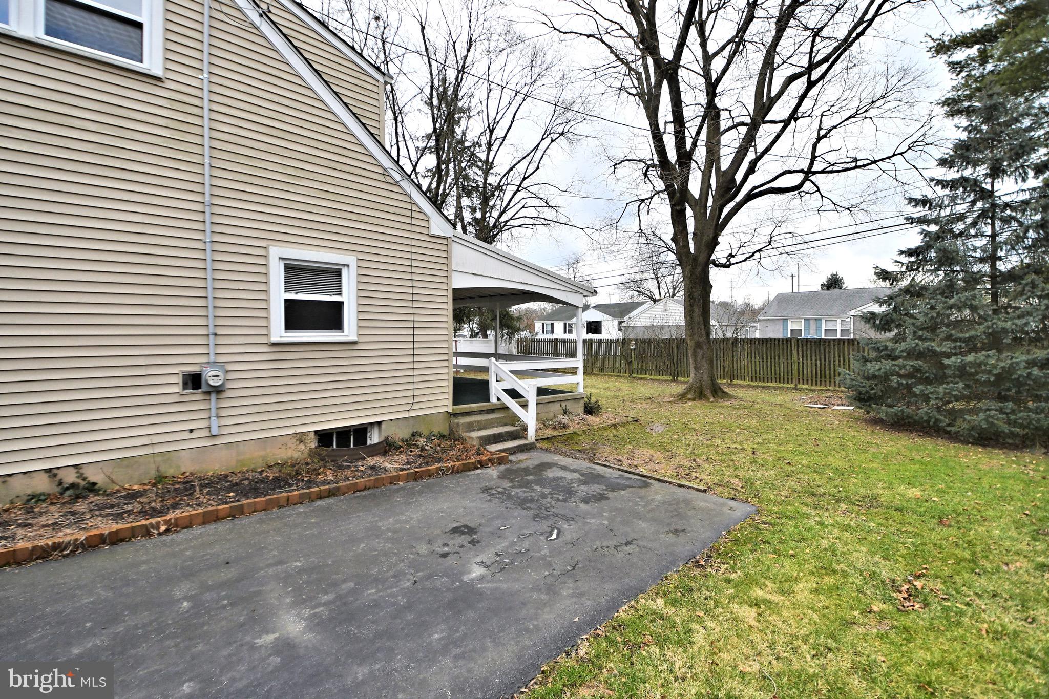 14 Dechert Road Conshohocken, PA 19428 - Photo 50 of 53 Driveway