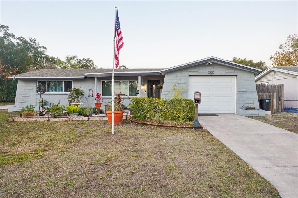 7615 Cumber Drive New Port Richey, FL 34653 - Photo 2 of 41