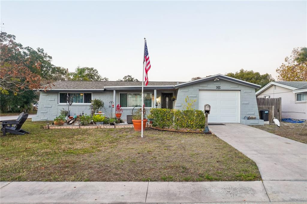 7615 Cumber Drive New Port Richey, FL 34653 - Photo 5 of 41