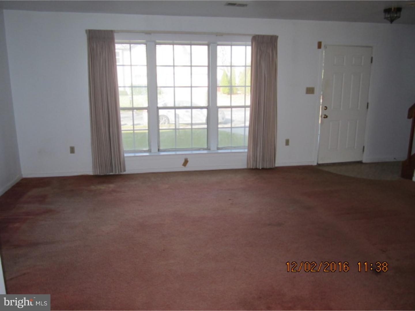 143 Crossing Way Lindenwold, NJ 08021 - Photo 6 of 16 Gallery Image 6