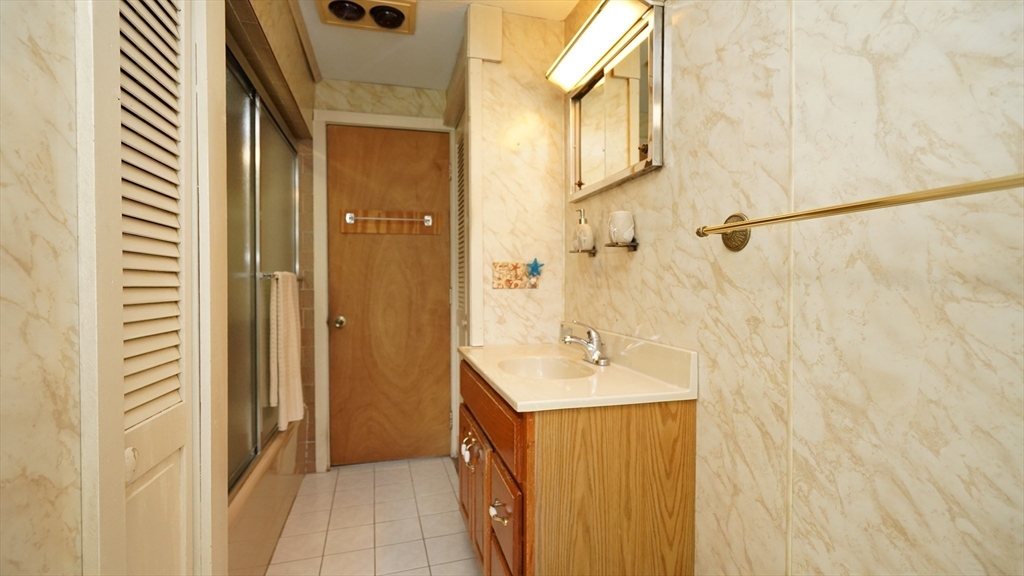 14 Frank Street Middleboro, MA 02346 - Photo 23 of 42