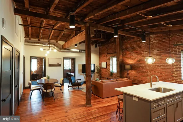 $2,699 | 437 West Grant Street, Unit 304, Lancaster, PA 17603