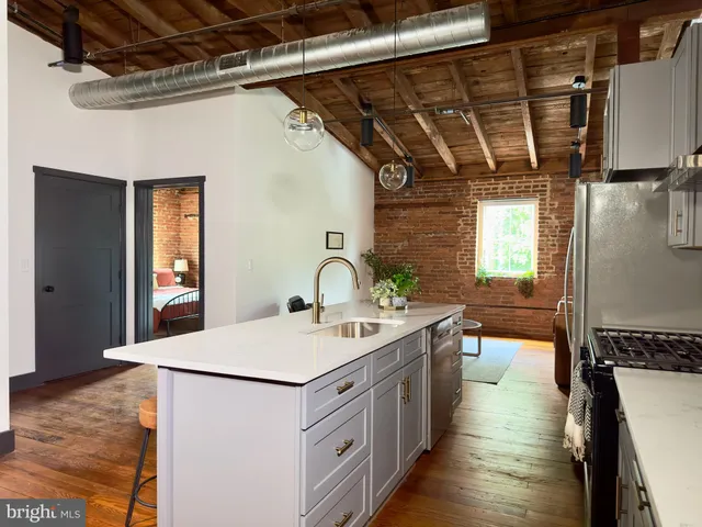 $2,699 | 437 West Grant Street, Unit 304, Lancaster, PA 17603