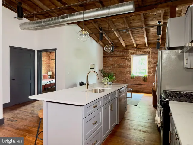 $2,699 | 437 West Grant Street, Unit 304, Lancaster, PA 17603