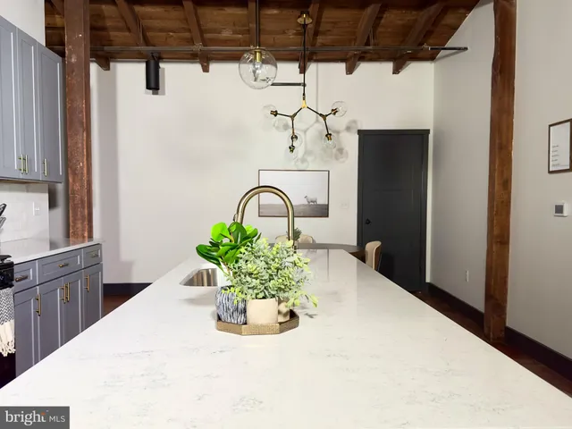 $2,699 | 437 West Grant Street, Unit 304, Lancaster, PA 17603