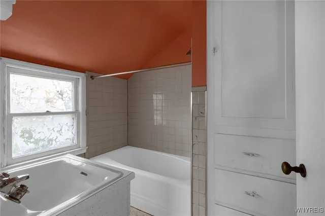 $104,900 | 121 Willow Breeze Road, Buffalo, NY 14223